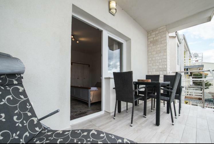 Noah Apartment Водице Екстериор снимка
